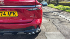 MG HS 1.5 T-GDI Trophy 5dr DCT Petrol Hatchback